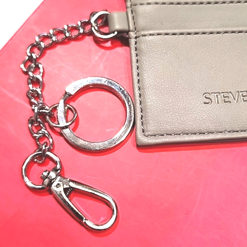 Steve Madden Gray Keychain Wallet Card Holder ID - Picture 3 of 6